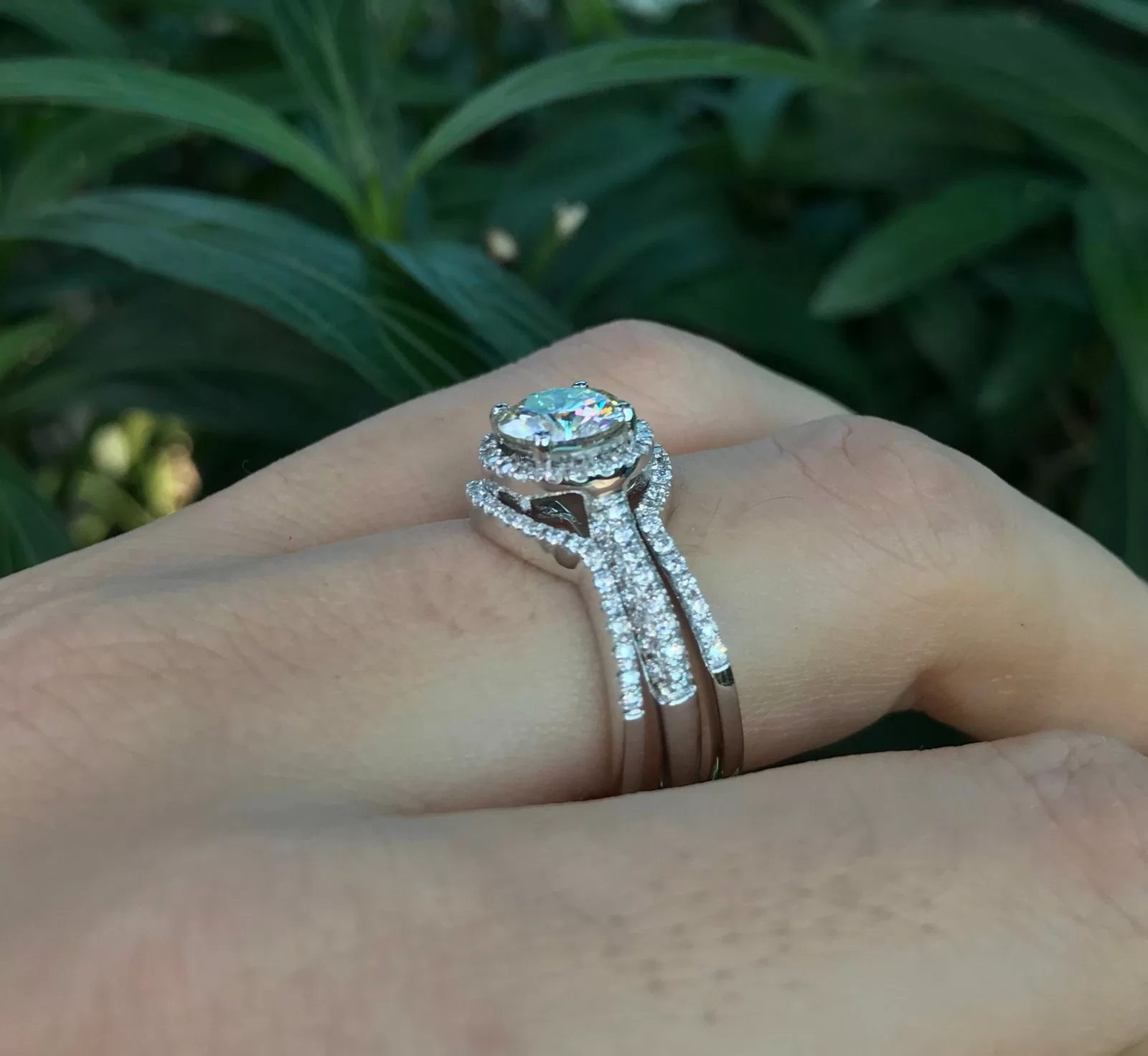 accent ring for girlfriend buy